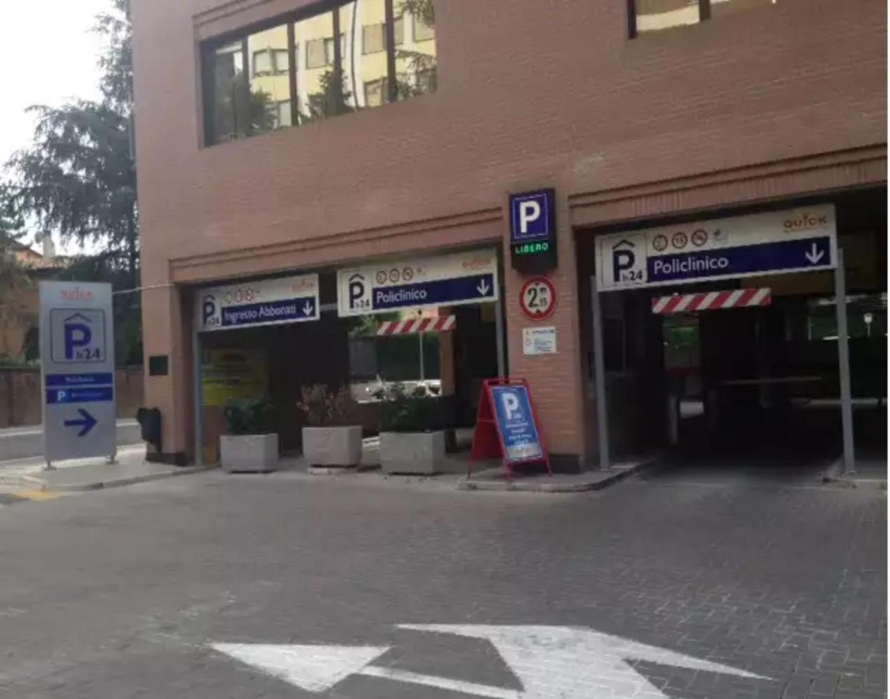 Avantgard Rooms S. Orsola Bologna Exterior foto